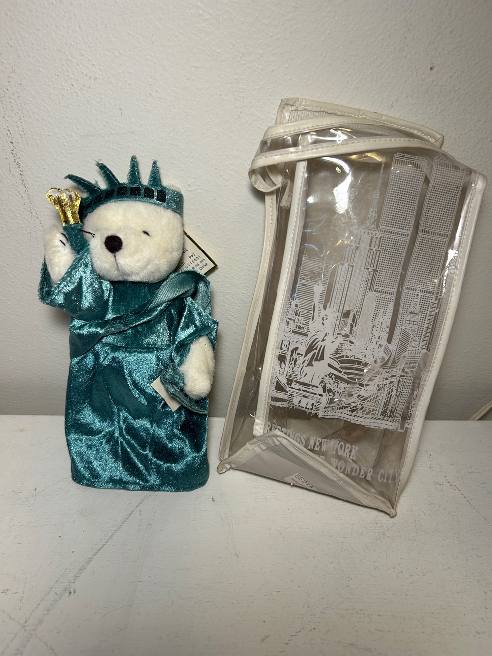 Vintage 1997 NY Teddy Bear Statue of Liberty
